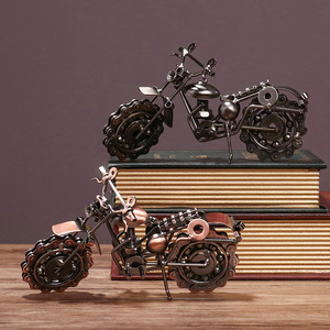 Ornements en <span class=keywords><strong>fer</strong></span> <span class=keywords><strong>forgé</strong></span> modèles de moto en métal faits à la main accessoires pour la maison, souvenirs scéniques - Product Image 6