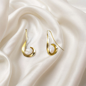 Pendientes Geométricos Colgantes de Aleación de Zinc Chapados en Oro, Joyería Vintage de Moda para Mujer 2026 - Product Image 3