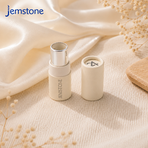 Tube de déodorant en carton kraft personnalisé avec logo, emballage en tube à poussoir pour baume à lèvres et gloss - Product Image 2