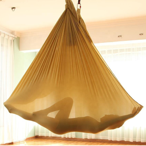 <span class=keywords><strong>Hamac</strong></span> de <span class=keywords><strong>Yoga</strong></span> aérien extensible de haute qualité, <span class=keywords><strong>hamac</strong></span> professionnel en soie, pour le <span class=keywords><strong>Yoga</strong></span> aérien, balançoire Anti-gravité, offre spéciale - Product Image 5