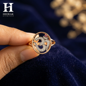 Bague de luxe avec symbole Om et diamant de laboratoire, accent rubis, or 14K 18K, bijoux spirituels personnalisés pour femme - Product Image 1