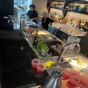 สถานีผสมสแตนเลสแบบกำหนดเอง เกรดอาหาร ขัดเงา เชื่อมไร้รอยต่อ สำหรับบาร์ ร้านอาหาร รับสั่งทำตามแบบ - Product Image 6