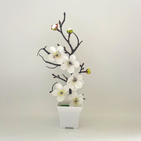 Plante Artificielle en Pot Clair, Fleur Artificielle Wintersweet Bonsai, Décoration pour la Maison et le Bureau