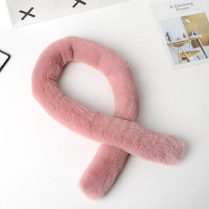 Écharpe d'hiver en fausse fourrure de lapin en peluche épaisse couleur bonbon solide pour femmes - Product Image 5