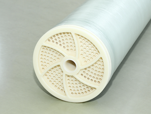 La Membrana <span class=keywords><strong>de</strong></span> ósmosis inversa <span class=keywords><strong>de</strong></span> <span class=keywords><strong>agua</strong></span> <span class=keywords><strong>de</strong></span> <span class=keywords><strong>mar</strong></span> al por mayor puede convertirse en <span class=keywords><strong>agua</strong></span> potable - Product Image 2