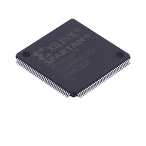 Puce mémoire IC XC3S50AN-4TQG144C avec des fonctionnalités précises pour les applications électroniques - Product Image 1