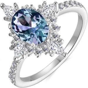Bague de fiançailles vintage en Alexandrite synthétique à changement de couleur, en argent sterling 925, triple <span class=keywords><strong>pierre</strong></span> ovale, halo, cocktail - Product Image 1