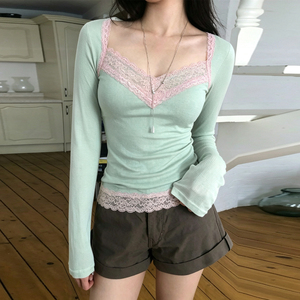 เสื้อครอปแขนยาวทรงเข้ารูปเซ็กซี่ แต่งขอบลูกไม้ สีพื้น สำหรับผู้หญิง สไตล์ Y2K เหมาะสำหรับใส่เป็นเสื้อซับในหรือเสื้อตัวในทั่วไป - Product Image 1