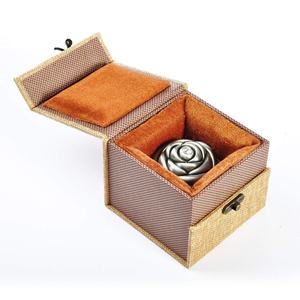 Chaque amour fait à la main fleur préservée jamais fanée haut de gamme immortelle éternelle <span class=keywords><strong>Rose</strong></span> avec boîte-cadeau élégante pour la Saint-Valentin - Product Image 2