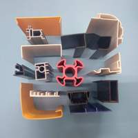 Perfil de PVC de Bajo Precio, Extrusión de Plástico, Funcionamiento Suave, Perfiles de Plástico Extruidos de PVC/ABS/PC