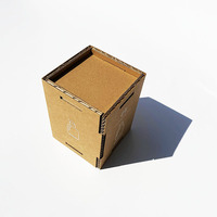 Individuell Bedruckte Flache Verpackungsbox Öko-Wellpappe Karton Gestanzte Faltbare Versandbox aus Kraftpapier