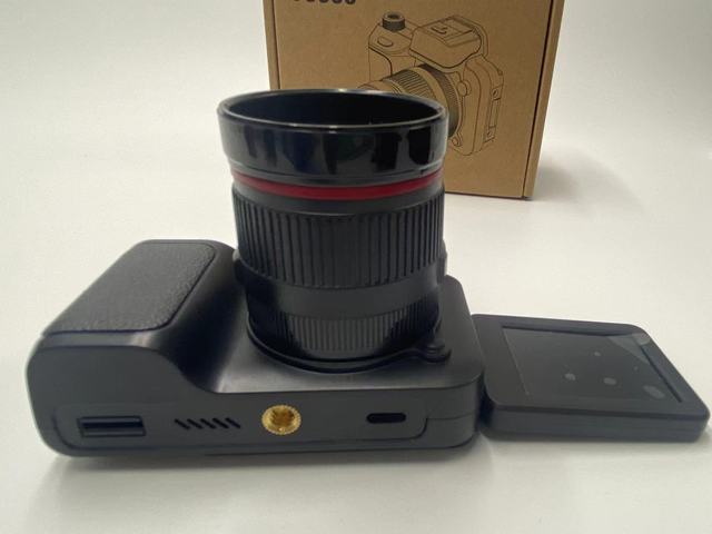 OEM Logo Y5000 Mini Digital Camera with High Definition Selfies 4K Video Shooting & Beauty Fill Light for Students