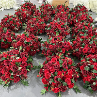 Fleurs et plantes décoratives OEM, centres de table pour événements de mariage, boule de fleurs artificielles en soie, fournitures de décoration de mariage