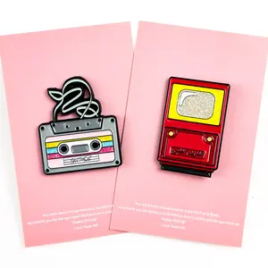 High quality factory custom metal hard enamel retro record mini camera enamel lapel pins