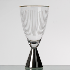 Copas de champán modernas, juego de 3, de vidrio soplado a mano con borde dorado, base de acero inoxidable, diseño sin plomo - Product Image 4