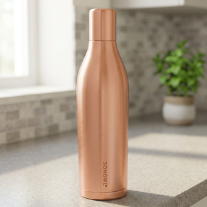 Bouteille isotherme en cuivre, design minimaliste, gourde portable de voyage - Product Image 4