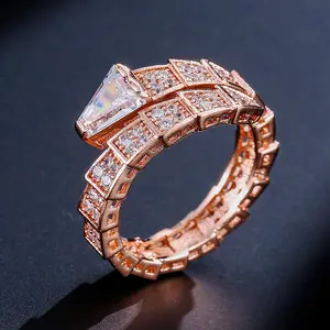 Fashion Jewelry Spiral Wrap Statement Ring Baguette Band Ring Cubic Zirconia CZ Brass Silver Gua Serpent Snake Fashion for Women