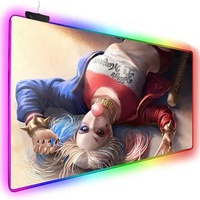 Tapis de clavier XXL en caoutchouc antidérapant RGB pour jeux vidéo, avec chargeur sans fil, personnalisable, vente en gros d'usine, stock d'anime