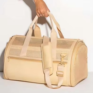 Free Sample <b>Carrier</b> Pet Bag Portable <b>Small</b> <b>Dog</b> Front Pack <b>Carrier</b> Bag Travel Tote Cat <b>Dog</b> <b>Carrier</b> Luxury Pet Bag - Product Image 1