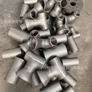 Conexiones de Tubería de Acero al Carbono Personalizadas, Reductoras Oblicuas de 45 Grados, de Diámetro Igual, Fabricadas en Hebei - Product Image 1