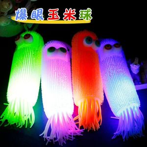 Nouveau jouet créatif anti-<span class=keywords><strong>stress</strong></span> en TPR, boule à pincer avec <span class=keywords><strong>yeux</strong></span> en relief, boule lumineuse flocon de neige, jouet <span class=keywords><strong>flash</strong></span> anti-<span class=keywords><strong>stress</strong></span> - Product Image 2