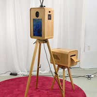 Photomaton en bois compatible Marshall avec plusieurs modèles de tablettes – Kiosque photo en libre-service pour événements et expositions