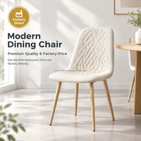 Chaise de salle à manger moderne beige rembourrée avec dossier matelassé en losanges et pieds coniques pour la maison, le restaurant, l'hôtel