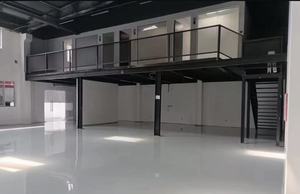 Mezzanine en acier robuste à 2 niveaux, surface peinte en noir, pour stockage en entrepôt intérieur - Product Image 6