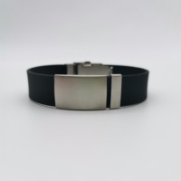 Bracelet elite en silicone gravé au Laser avec double fermoir de sécurité personnalisé
