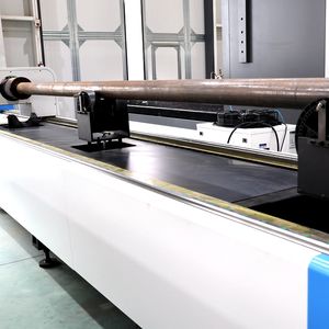 Máy cắt ống bằng <span class=keywords><strong>laser</strong></span> tự động bằng thép carbon công nghiệp, thép không gỉ, nhôm, thiết bị cắt ống bằng <span class=keywords><strong>laser</strong></span> sợi <span class=keywords><strong>CNC</strong></span> - Product Image 5
