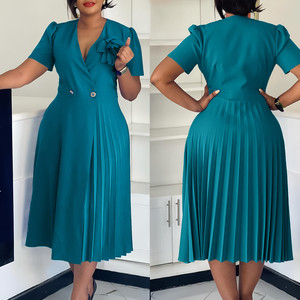 Robes d'été C8628 pour femmes, décontractées et élégantes, col en V, manches courtes, <span class=keywords><strong>robe</strong></span> <span class=keywords><strong>longue</strong></span> plissée à fleurs 3D, style africain pour femmes - Product Image 4