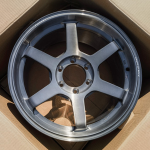Jantes de course monobloc forgées japonaises <span class=keywords><strong>TE37</strong></span> à 6 branches, gris brossé, 5x112 5x120, 18 19 20 21 pouces pour M5 F90 G90 G99 G82 - Product Image 1