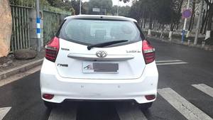 Toyota <span class=keywords><strong>Yaris</strong></span> <span class=keywords><strong>2017</strong></span> Usado, Sedán Automático con Volante a la Izquierda, Gasolina, Neumáticos R15, Asientos <span class=keywords><strong>de</strong></span> Tela, Cámara Trasera - Product Image 4