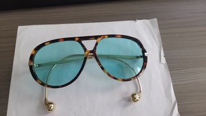 Occhiali <span class=keywords><strong>da</strong></span> sole <span class=keywords><strong>da</strong></span> donna alla moda di marca Designer occhiali decorativi per viaggi all'aperto vacanze occhiali <span class=keywords><strong>da</strong></span> <span class=keywords><strong>vista</strong></span> oversize per la <span class=keywords><strong>protezione</strong></span> <span class=keywords><strong>UV</strong></span> - Product Image 6
