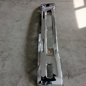 Gran oferta de piezas de camiones de alta calidad, BUMOER DELANTERO para IZUSU <span class=keywords><strong>FRR</strong></span> 2008 ON - Product Image 3