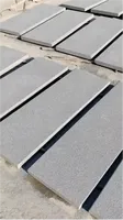 Plan de travail de cuisine extérieure en granit noir sésame, îlot BBQ poli, taille personnalisée pour patio