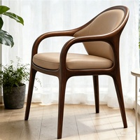 Chaises de salle à manger à dossier haut en bois massif couleur noyer, style nordique minimaliste moderne, avec dossiers en cuir, pour bars et hôtels.