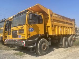 Sinotruck Hanwo 90 tonnes 6x4 d'<span class=keywords><strong>occasion</strong></span>, camion à benne basculante pour le minage, année 2020, nouvel état, conduite à gauche et à droite - Product Image 2