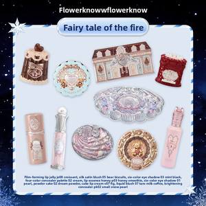 Coffret cadeau édition limitée de Noël Flower Knows Snow House, grand gloss à lèvres, blush, fard à paupières, ensemble complet de maquillage, cadeau de fête - Product Image 6