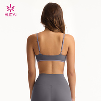 Soutien-gorge de sport pour femme HUCAI, personnalisé, en nylon, décolleté en scoop, fines bretelles, couleur contrastée, dos ouvert, réglable, yoga, gym