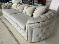 Meubles de salon de luxe, ensemble de canapés sectionnels modernes, structure en bois massif, revêtement en tissu, élégant et confortable, appartement, hôtel
