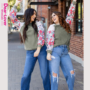 Женская трикотажная блузка с длинным рукавом - Product Image 2