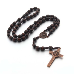 Rosario Católico de Cuentas de Madera, Collar con Cruz de <span class=keywords><strong>San</strong></span> <span class=keywords><strong>Benito</strong></span> para Oración y Devoción, Collar Religioso Hecho a Mano y Duradero - Product Image 2