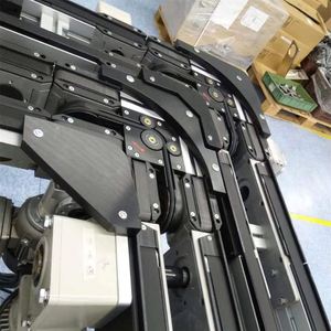 Toshine Palletized Chain Conveyor Smooth Operation Easy Maintenance 20m/min Speed 380V/220V Voltage for 3C Electronic - Product Image 2