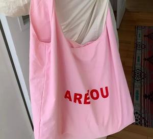 Sac de courses réutilisable pliable en polyester avec logo personnalisé, idéal pour les voyages, avec poignée et bandoulière, petite taille (20-30 cm), motif lettres - Product Image 3
