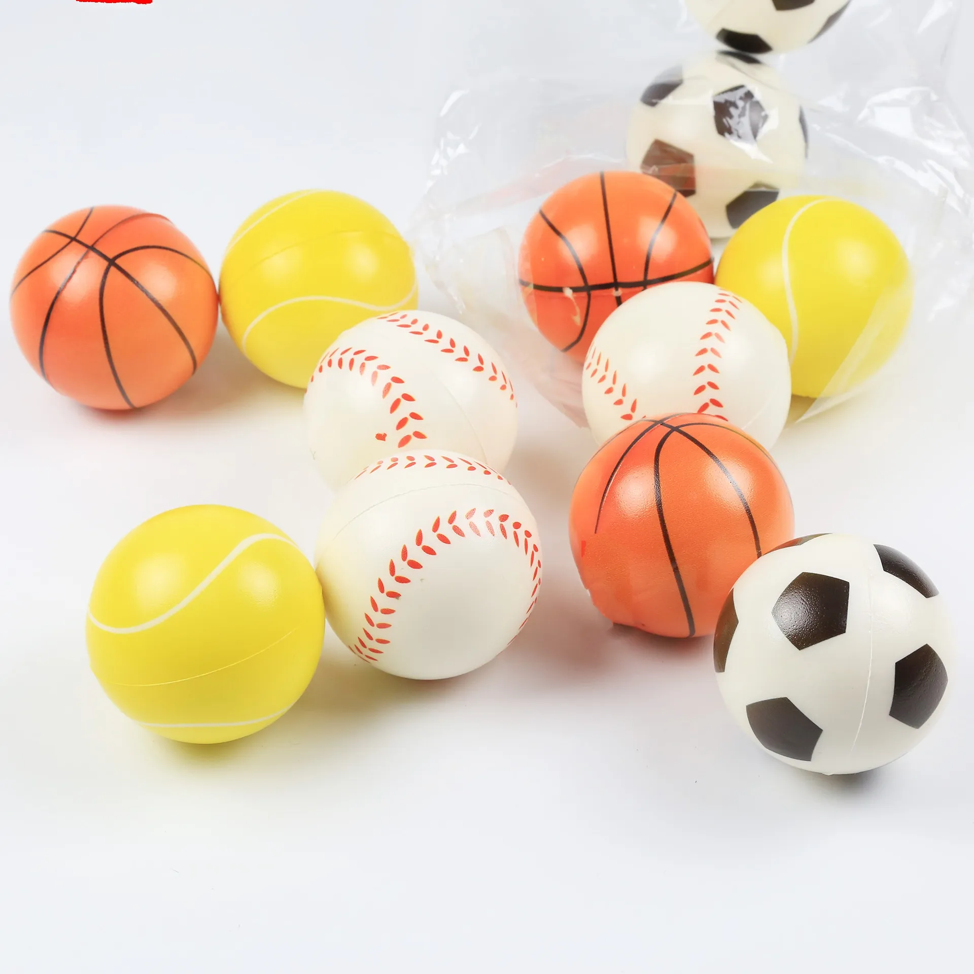63mm Pu köpük spor stres topu Pu futbol basketbol tenis beyzbol oyuncak çocuklar için promosyon hediye topu özel Logo kabul