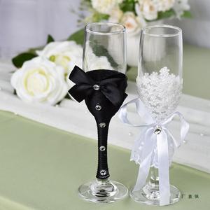 Verres à Toast de Mariage, Fournitures de Mariage, Verres à Champagne, Verres Décoratifs Faits Main, Coupes à Toast à Tige Haute en Forme de Croix - Product Image 1