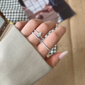 Anillos de Compromiso y Boda para Mujer, Diseño Nuevo de Dylam, Chapados en Rodio, Plata S925, con Múltiples Piedras de Moissanita de 0.24ct, D VVS1 - Product Image 5