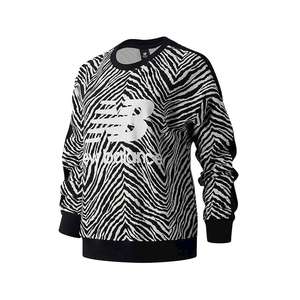 Camisetas Deportivas para Mujer New Balance Animal Crew, Color: Negro/Blanco |   100% Auténtico - Product Image 3