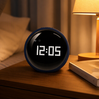Réveil numérique LED dynamique à expression variable, horloge électronique intelligente à changement de couleur, alimentée par piles, design mignon, horloge décorative